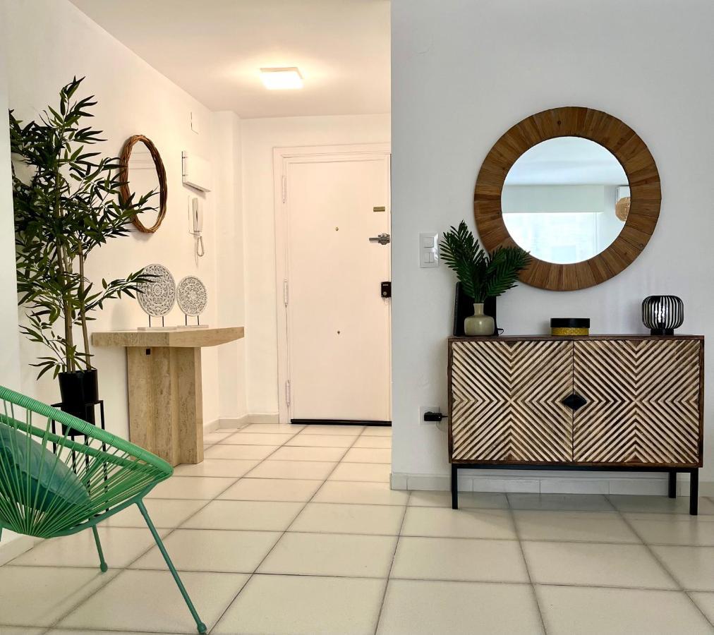 Modern Apartment On The Beach With Pool كاليبي المظهر الخارجي الصورة