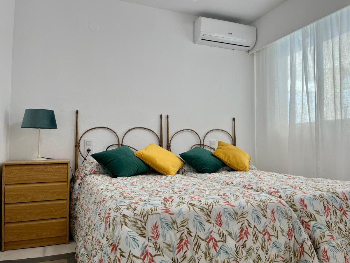 Modern Apartment On The Beach With Pool كاليبي المظهر الخارجي الصورة