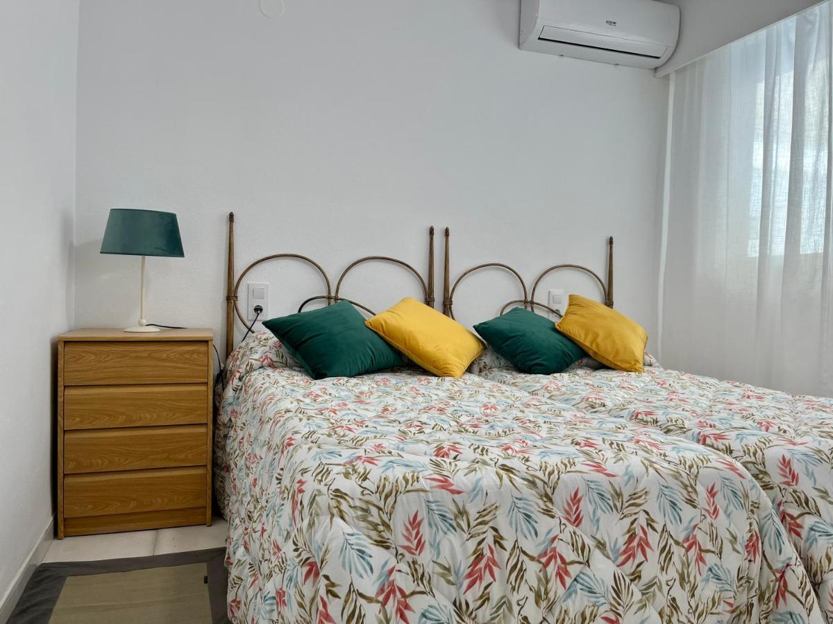 Modern Apartment On The Beach With Pool كاليبي المظهر الخارجي الصورة