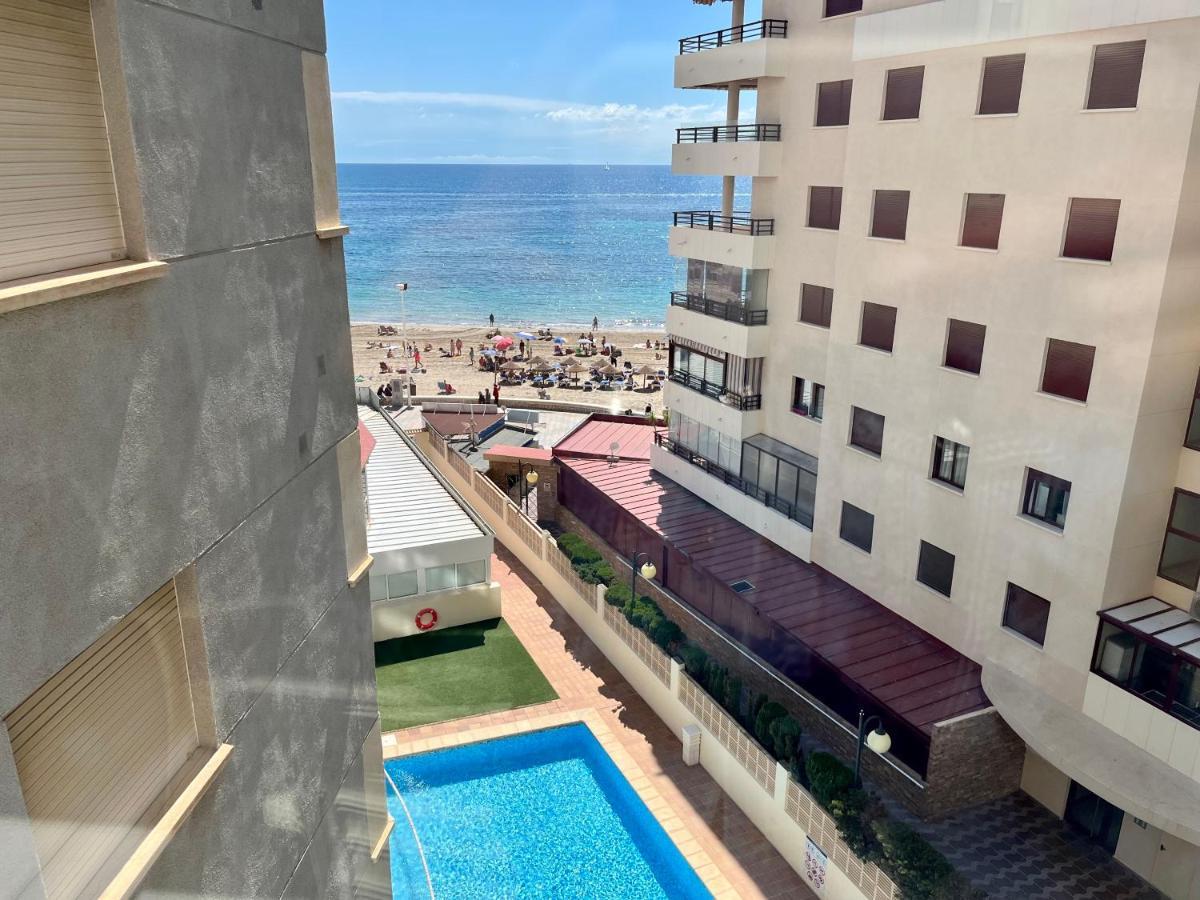 Modern Apartment On The Beach With Pool كاليبي المظهر الخارجي الصورة