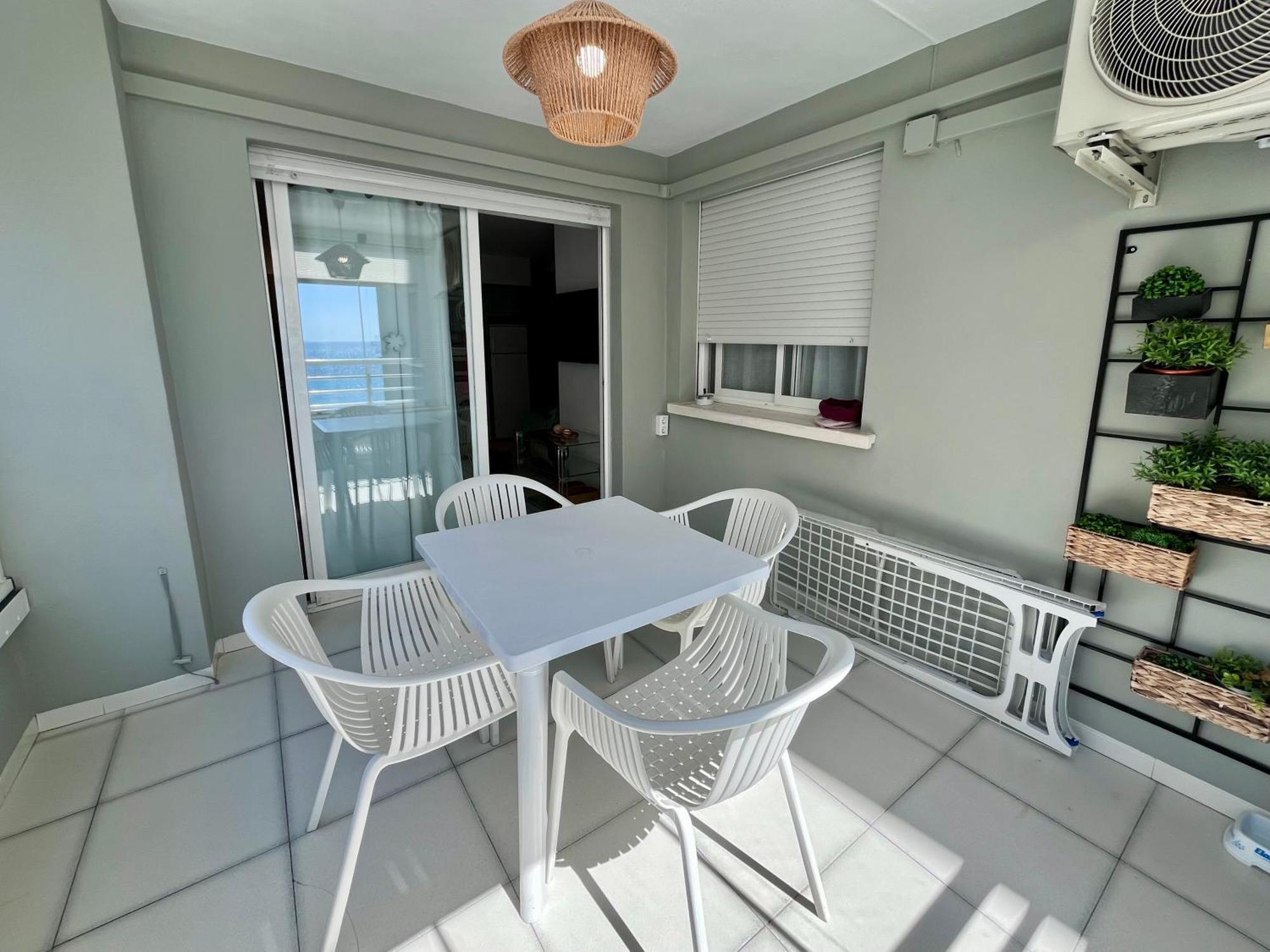 Modern Apartment On The Beach With Pool كاليبي المظهر الخارجي الصورة